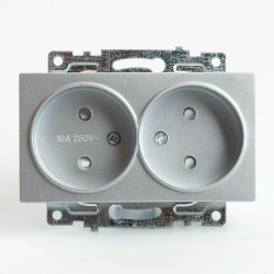 Розетка двойная 2P Stekker Катрин со шторками серебро GLS10-7113-03 39583 Розетка двойная 2P Stekker Катрин со шторками серебро GLS10-7113-03 39583