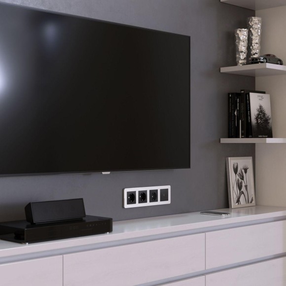 Рамка Werkel Platinum на 4 поста алюминий W0042606 4690389184505 Рамка Werkel Platinum на 4 поста алюминий W0042606 4690389184505