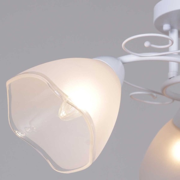 Потолочная люстра Reluce 33560-0.3-03 WH Потолочная люстра Reluce 33560-0.3-03 WH