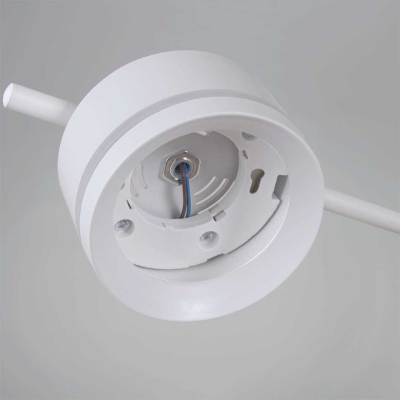 Потолочная люстра Reluce 10590-0.3-04 White Потолочная люстра Reluce 10590-0.3-04 White