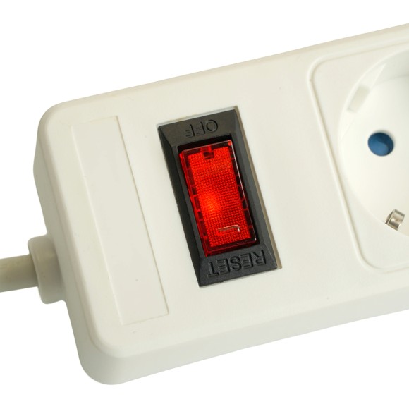 Сетевой фильтр 5-местный с/з STEKKER HM20-51-053x1мм2, 5 м, серия Optima, белый Сетевой фильтр 5-местный с/з STEKKER HM20-51-053x1мм2, 5 м, серия Optima, белый