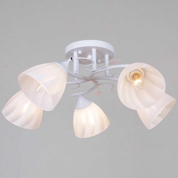 Потолочная люстра Reluce 62560-0.3-05 WH Потолочная люстра Reluce 62560-0.3-05 WH