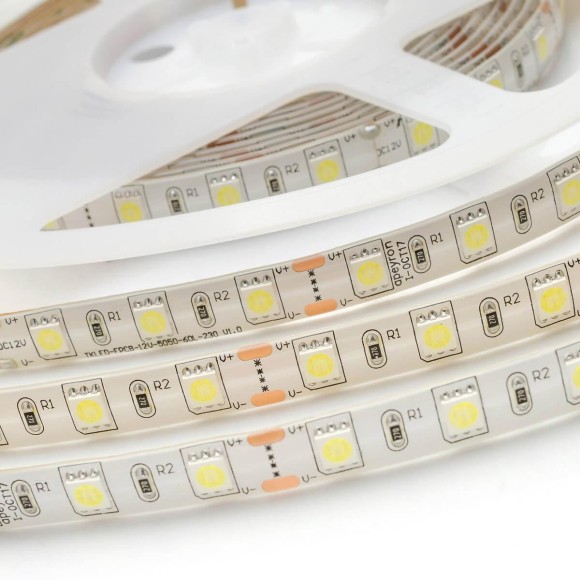 Светодиодная влагозащищенная лента Apeyron 14,4W/m 60Led/m 5050SMD холодный белый 1M 259BL Светодиодная влагозащищенная лента Apeyron 14,4W/m 60Led/m 5050SMD холодный белый 1M 259BL