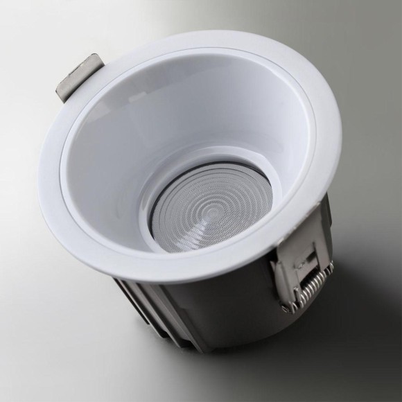 Встраиваемый светодиодный светильник Novotech Spot Lang 359424 Встраиваемый светодиодный светильник Novotech Spot Lang 359424