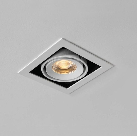 Встраиваемый светодиодный светильник Italline DL 3032 white 4000K Встраиваемый светодиодный светильник Italline DL 3032 white 4000K