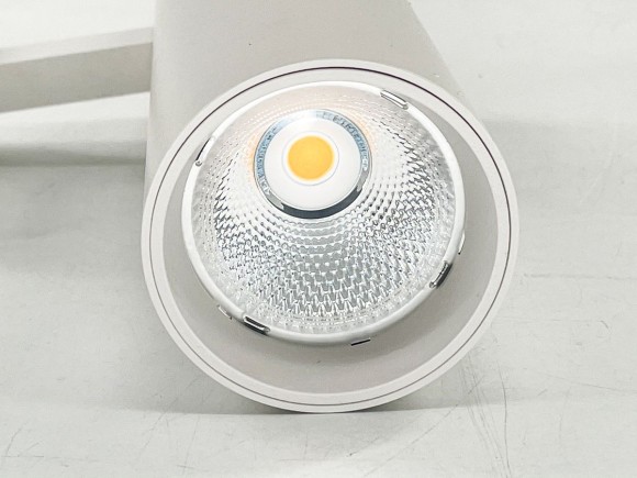 Трековый светодиодный светильник SWG TL3P-WH-20-NW 008849 Трековый светодиодный светильник SWG TL3P-WH-20-NW 008849