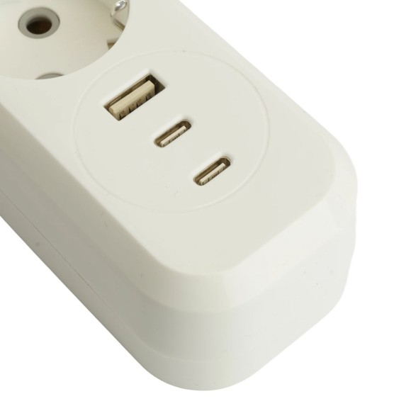 Удлинитель 4-местный с/з с выключ. Stekker HM071-41-05 3x1мм2, 5м, 250В, 16А, 1USB+2C, 2.4A Home, белый 50141