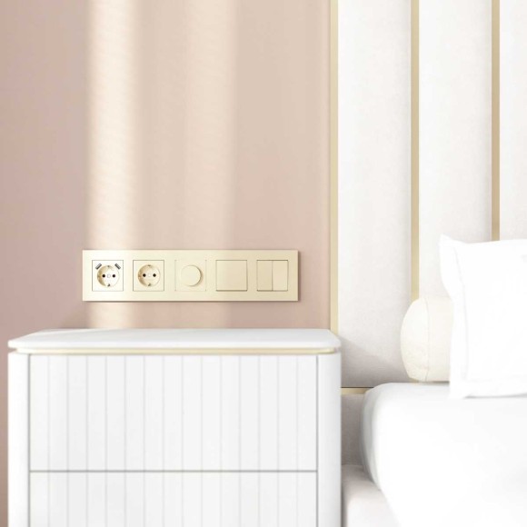 Рамка на 5 постов Slab шампань софт W0052911 a071629