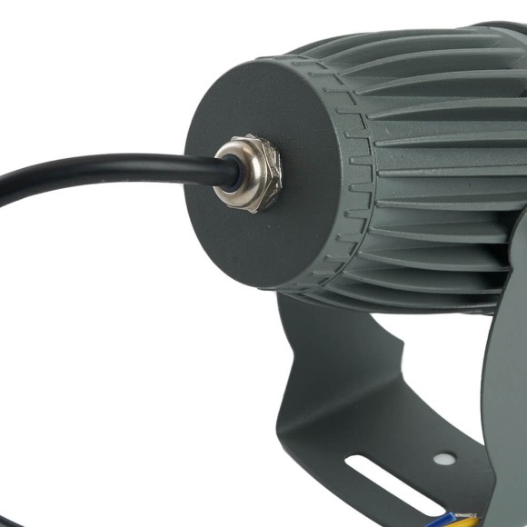 Светодиодный прожектор Feron LL-825 8W фиолетовый 48501 Светодиодный прожектор Feron LL-825 8W фиолетовый 48501