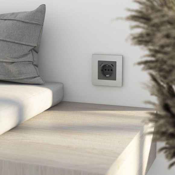 Рамка Werkel AluMax на 1 пост алюминий W0013506 4690389203992 Рамка Werkel AluMax на 1 пост алюминий W0013506 4690389203992