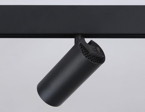 Трековый светодиодный светильник Ambrella light Track System Magnetic GL3833 Трековый светодиодный светильник Ambrella light Track System Magnetic GL3833