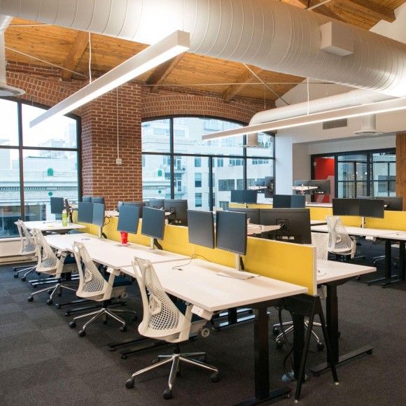 Профиль подвесной серебро 2м. Apeyron 08-28-01