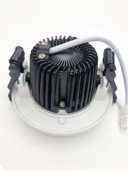 Встраиваемый светодиодный светильник Elvan VLS-006R-7W-WW-Wh